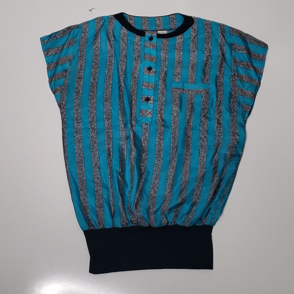 Vintage BELLINO Paris Mode 100% short sleeve silk blouse
